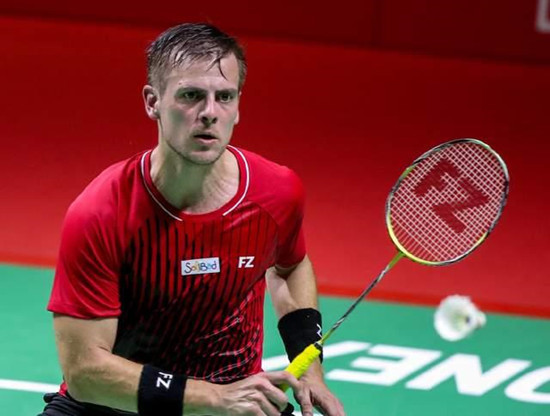 仅在比分上 仅在比分上